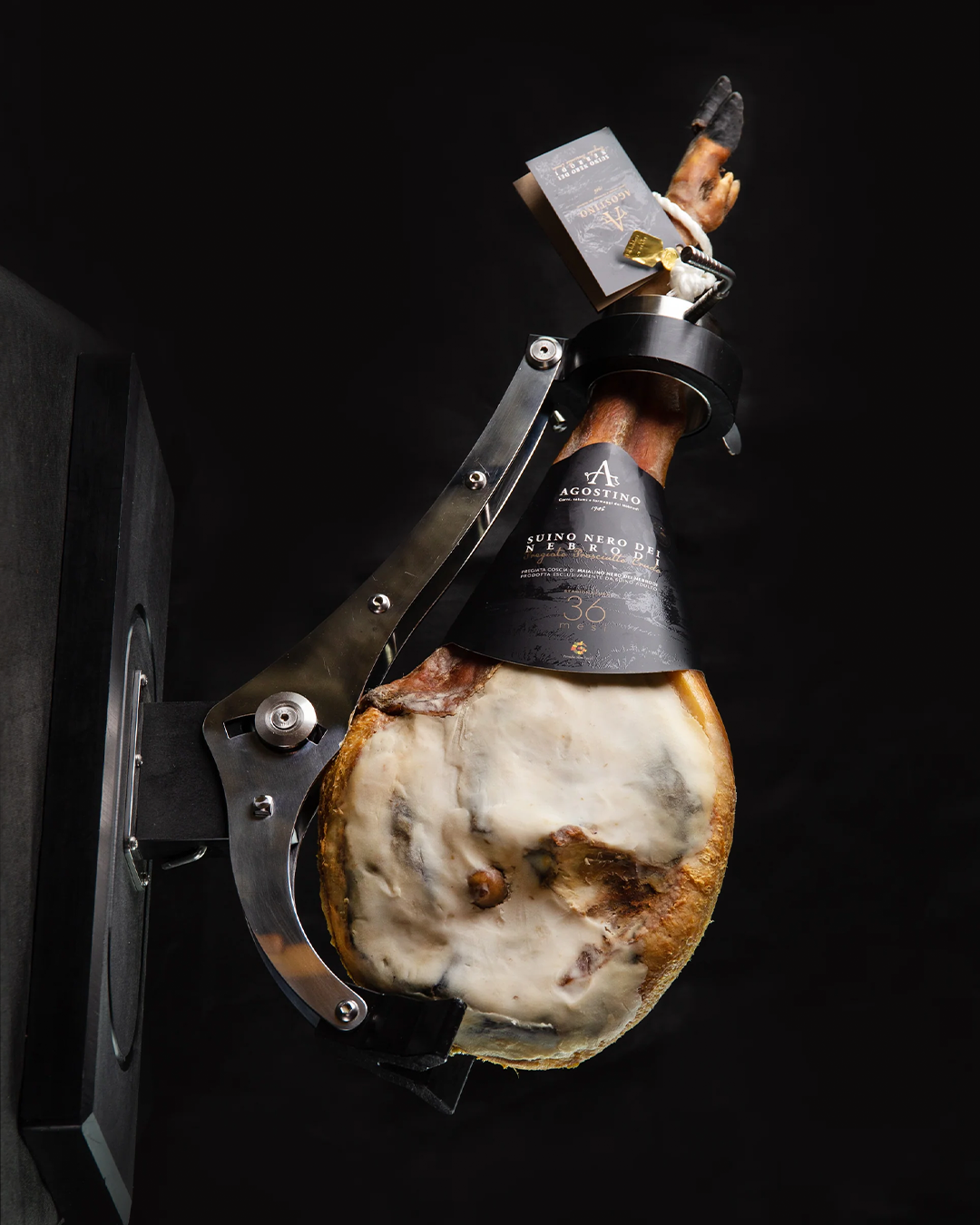 Prosciutto Crudo di Suino Nero dei Nebrodi Riserva Ghiande - Agostino Salumi